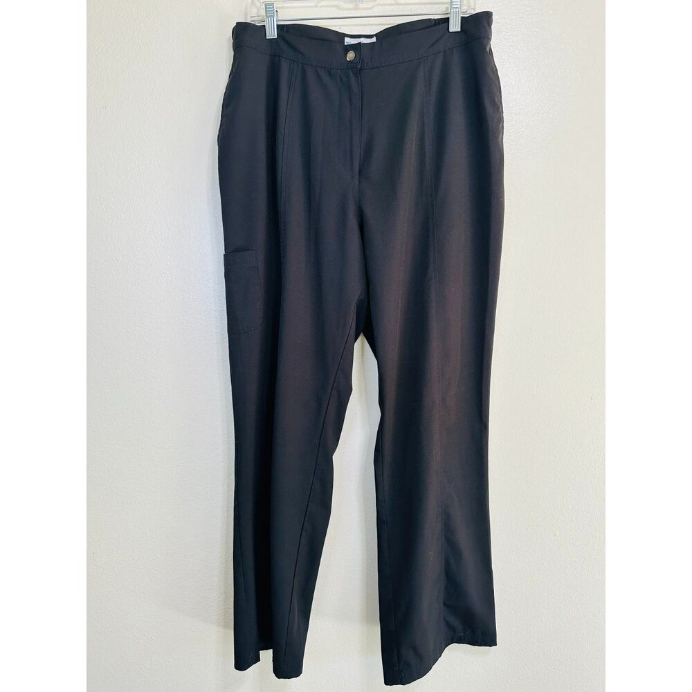Travelsmith Women's Nylon Elastic Waist Mom Pants with Snap Cargo Pocket Size L